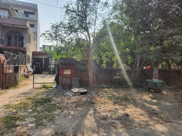  Plot For Sale in Sector 11