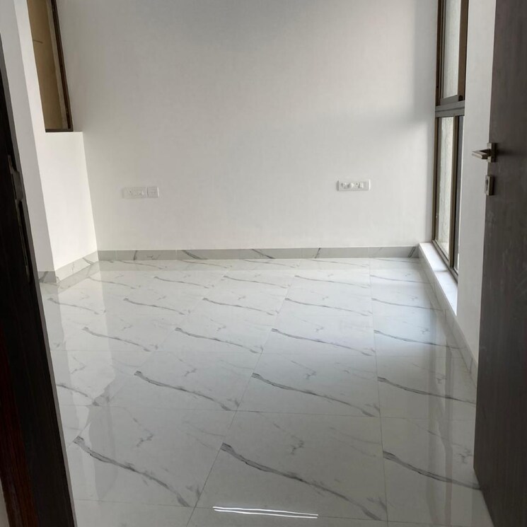 Bathroom, raymond-ten-x-habitat 2 Bedroom 670 Sq.Ft. Apartment In Swastik Garden Thane 8132338