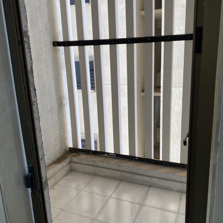 Balcony, raymond-ten-x-habitat 2 Bedroom 670 Sq.Ft. Apartment In Swastik Garden Thane 8132338