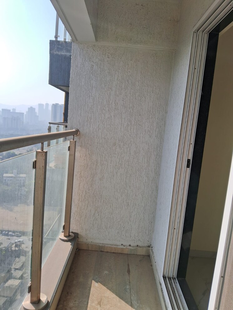 Balcony, siddhi-highland-haven-phase-2 1 Bedroom 490 Sq.Ft. Apartment In Balkum Pada Thane 8132351