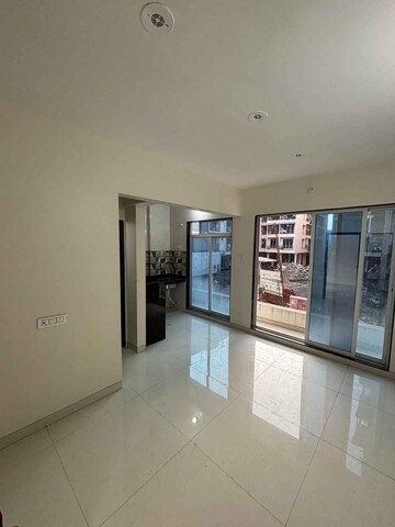 2 BHK Apartment For Rent in Sunteck Maxxworld, Naigaon East