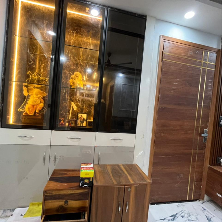 Room, dwarka 3 Bedroom 900 Sq.Ft. Builder Floor In Dwarka Delhi 8132452