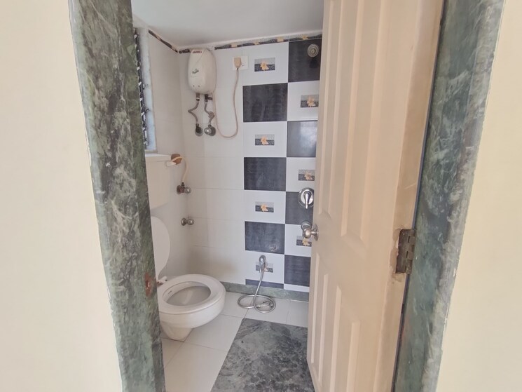 Bathroom, anupam-chs-kandivali 3 Bedroom 1150 Sq.Ft. Apartment In Kandivali West Mumbai 8132418