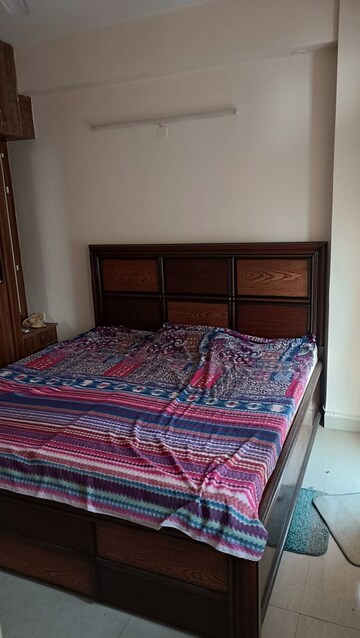 Bedroom in 2 BHK Apartment at Signature Orchard Avenue 2, Sector 93 – for Rent