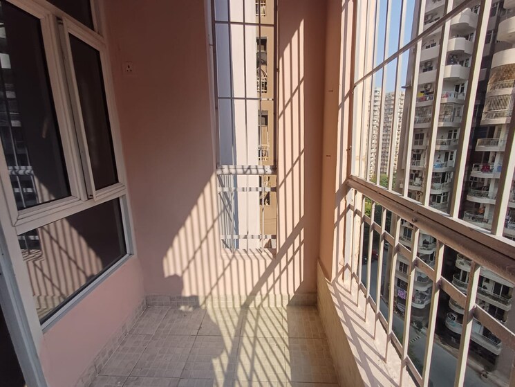 Balcony, supertech-cape-town 2 Bedroom 930 Sq.Ft. Apartment In Sector 74 Noida 8132537