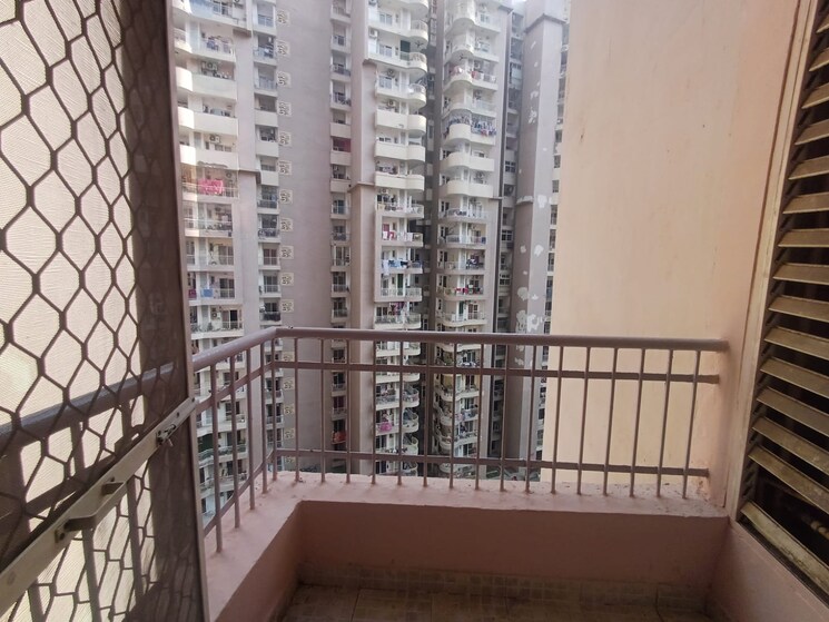 Exterior View, supertech-cape-town 2 Bedroom 930 Sq.Ft. Apartment In Sector 74 Noida 8132537