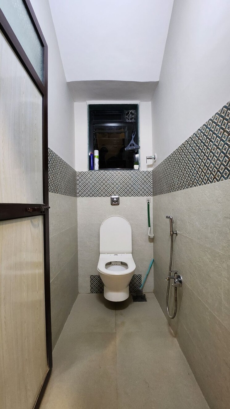 Bathroom, l-t-emerald-isle 1 Bedroom 359 Sq.Ft. Apartment In Powai Mumbai 8132540