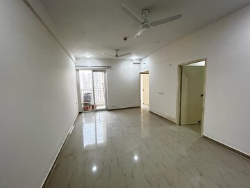 Building Lobby in 2.5 BHK Apartment at Mahagun Mantra II, Sector 10 Greater Noida – for Rent