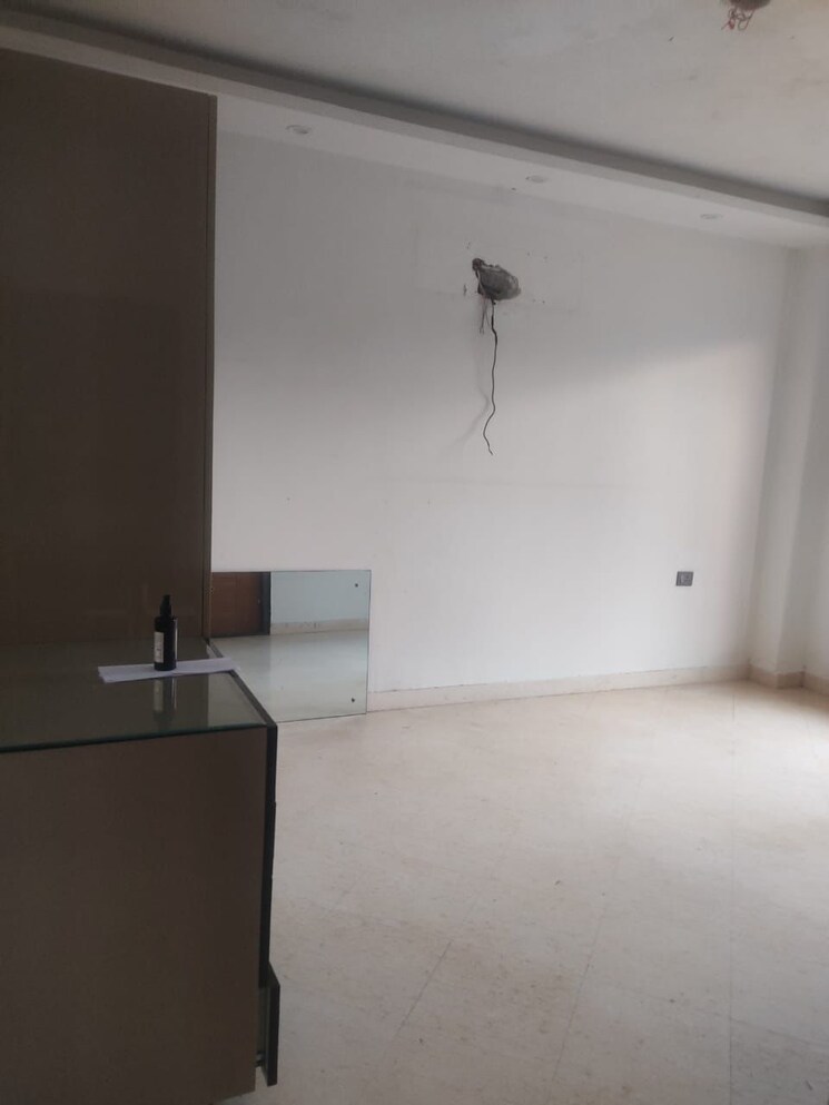 Room, sushant-lok-2 3 Bedroom 1010 Sq.Ft. Builder Floor In Sector 57 Gurgaon 8132561