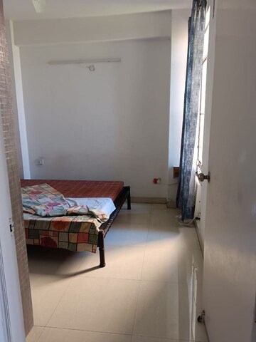 Bedroom in 1 BHK Apartment at Signature Global Synera, Sector 81 – for Rent