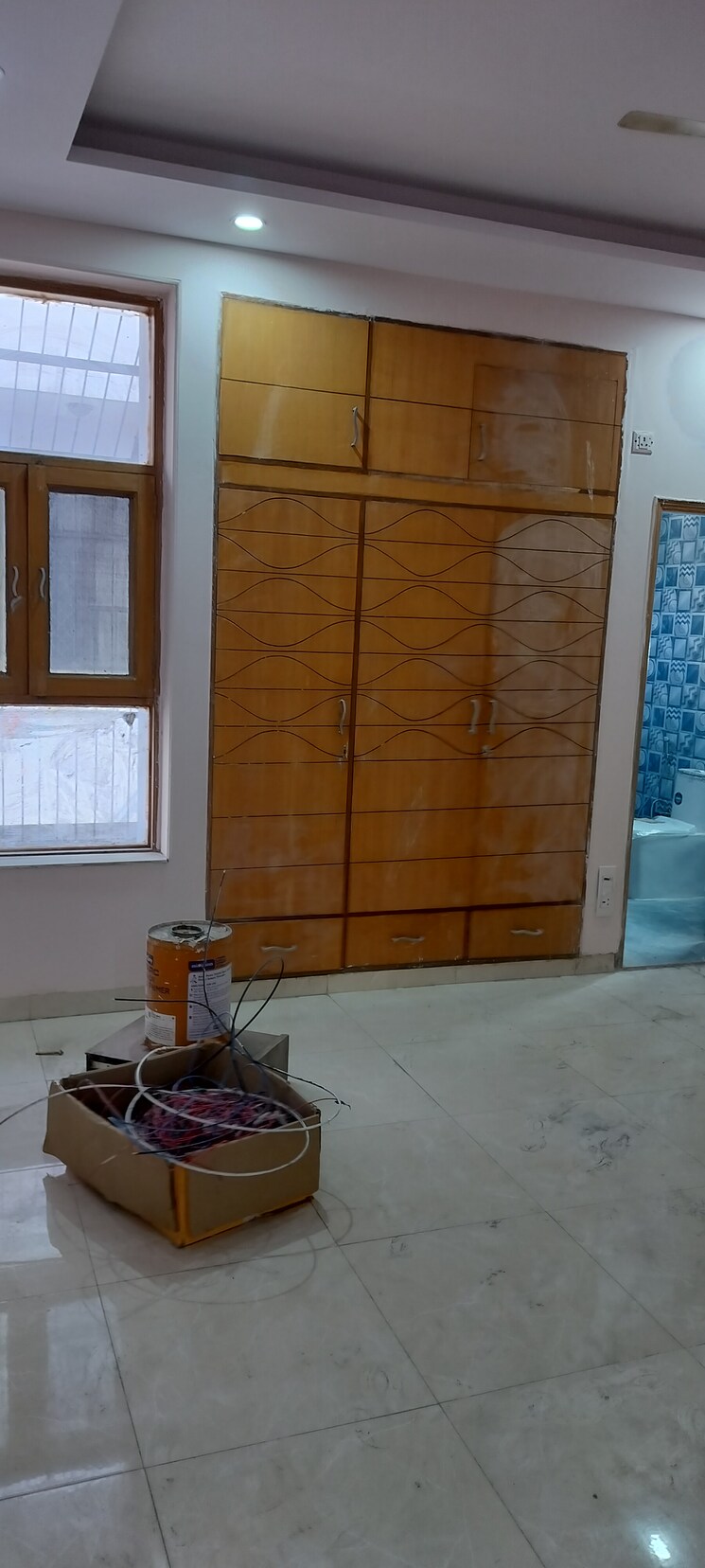 Room, rwa-apartments-sector-41 3 Bedroom 180 Sq.Mt. Independent House In Sector 41 Noida 8132599