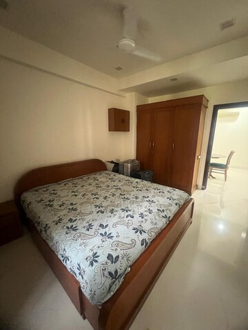 Bedroom in 4 BHK Apartment at Sindhubhavan – for Rent