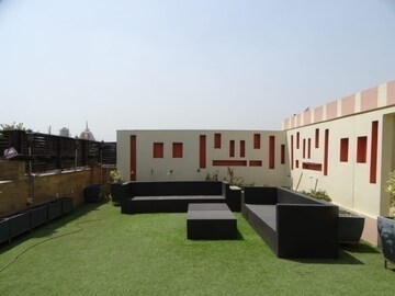 6+ BHK Independent House – Exterior View View at Maharani Bagh - for Sale
