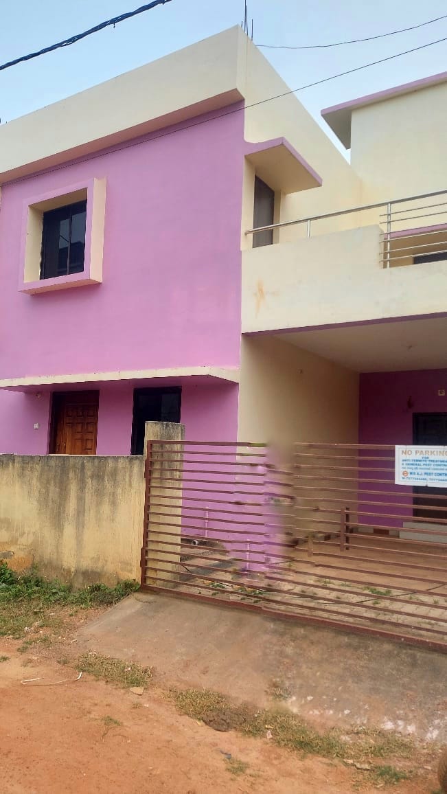 4 BHK + Pooja Room Villa For Sale in Ready To Move Duplex 
