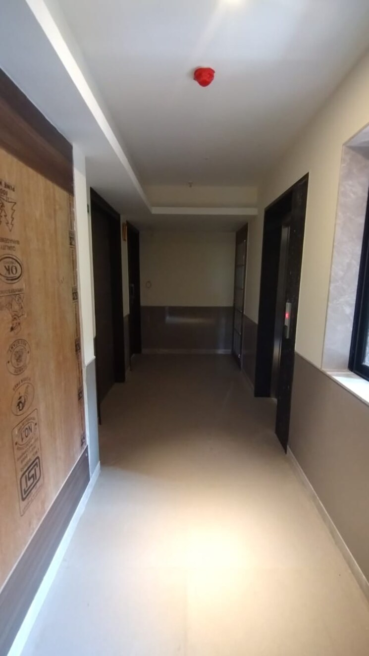 undefined, laxmi-niwas-khar-west 3 Bedroom 920 Sq.Ft. Apartment In Khar West Mumbai 8132717