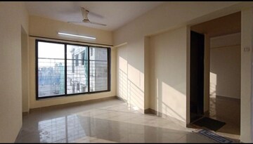 Room in 3 BHK Apartment at Laxmi Niwas Khar West, Khar West – for Sale