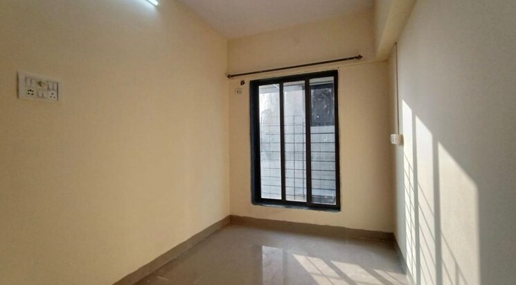 Other, laxmi-niwas-khar-west 3 Bedroom 920 Sq.Ft. Apartment In Khar West Mumbai 8132717