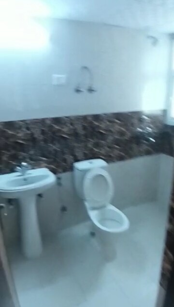 Bathroom in 2 BHK Apartment at VIctoryone Amara, Sector 16 Greater Noida – for Sale