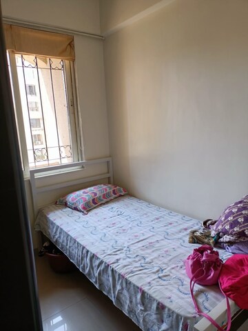 Bedroom in 3 BHK Apartment at Dosti Florentine, Wadala – for Rent