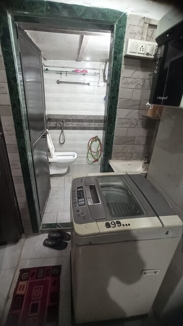 Staircase in 2 BHK Apartment at Shashtri Nagar – for Rent