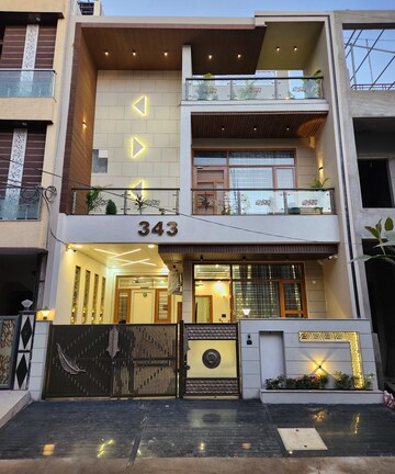Kitchen in 4 BHK Villa at Chitrakoot Residency, Chitrakoot – for Sale