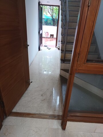 Building Lobby in 3 BHK Builder Floor at South Extension ii – for Rent