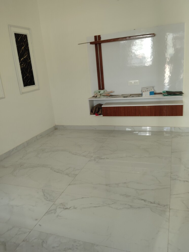 Room, sector 114 3 Bedroom 129 Sq.Yd. Villa In Sector 114 Mohali 8132872