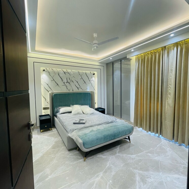 Bedroom, auram-floor 4 Bedroom 275 Sq.Yd. Builder Floor In South City 2 Gurgaon 8132927