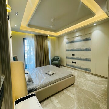 Kitchen in 4 BHK Builder Floor at Auram Floor, South City 2 – for Sale