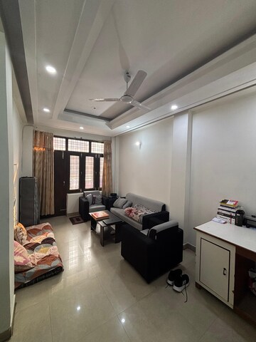 Living Room in 1 BHK Builder Floor at Builder Floor, Sector 28 – for Rent