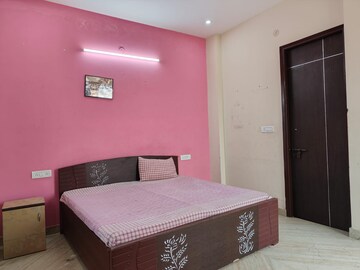 Bedroom in 1 RK Builder Floor at Sector 46 – for Rent