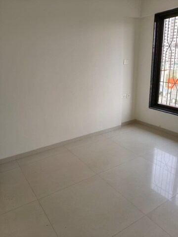 Room in 1 BHK Apartment at Kripa Bliss, Vikhroli East – for Rent