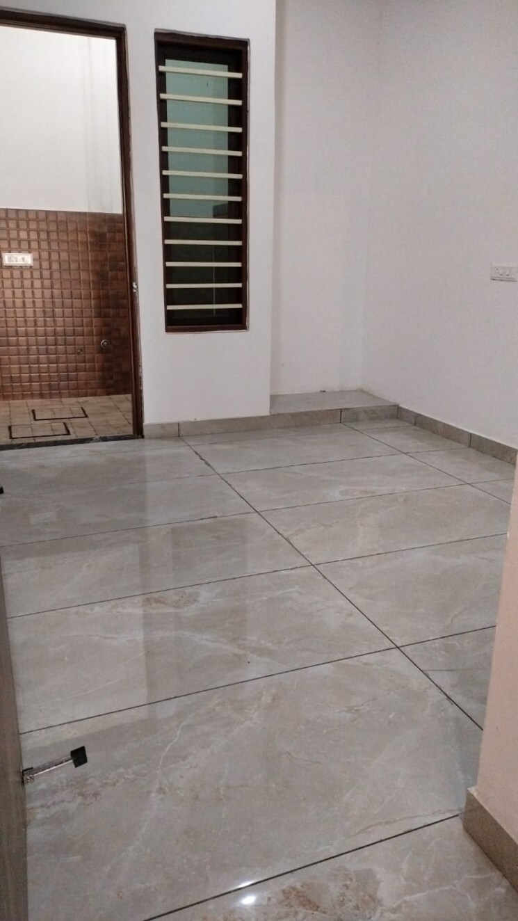Room, ganga nagar 2.5 Bedroom 1400 Sq.Ft. Builder Floor In Ganga Nagar Meerut 8132997