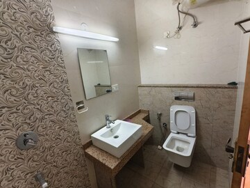 Bathroom in 3 BHK Builder Floor at Frazer Town – for Rent