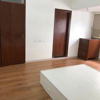 2 BHK Apartment For Resale in Raj Niketan Malabar Hill Walkeshwar Mumbai  8133026