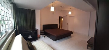Living Room in 2 BHK Apartment at Bandra West – for Rent