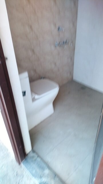 Building Lobby in 3 BHK Builder Floor at Ganga Nagar – for Sale