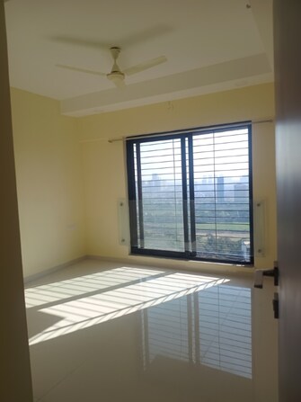 2 BHK Apartment For Resale in Kanakia Spaces Zen World Kanjurmarg East Mumbai  8133242