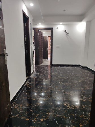 2 BHK Builder Floor For Rent in Saj Realtech Global Tower Sector 73 Noida  8133129