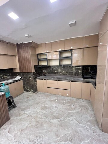 Kitchen in 3 BHK Builder Floor at Mansarover Garden – for Sale