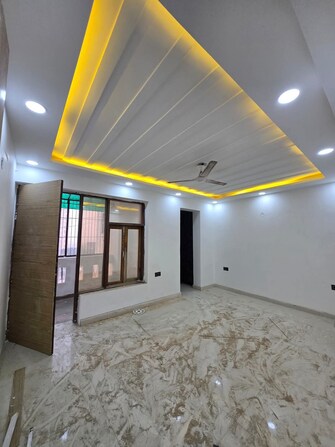 3 BHK Builder Floor For Resale in Srishti Greenfield Homes Green Fields Colony Faridabad  8133295