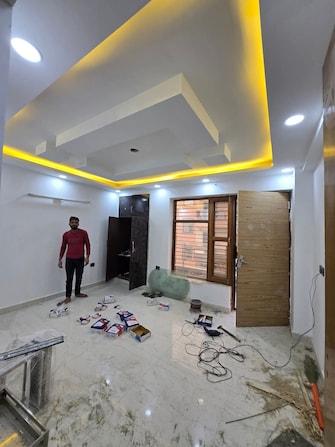 3 BHK Builder Floor For Resale in Srishti Greenfield Homes Green Fields Colony Faridabad  8133295