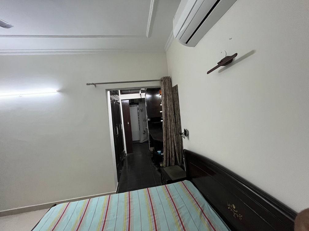 2 BHK + Extra Room Apartment For Sale in Arun Vihar Sector 37