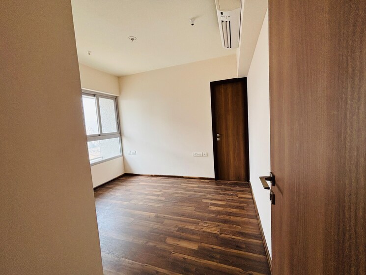 Master Bedroom, piramal-vaikunth 4 Bedroom 1120 Sq.Ft. Apartment In Balkum Pada Thane 8133371