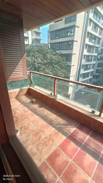 Balcony in 3 BHK Apartment at Bandra West – for Rent