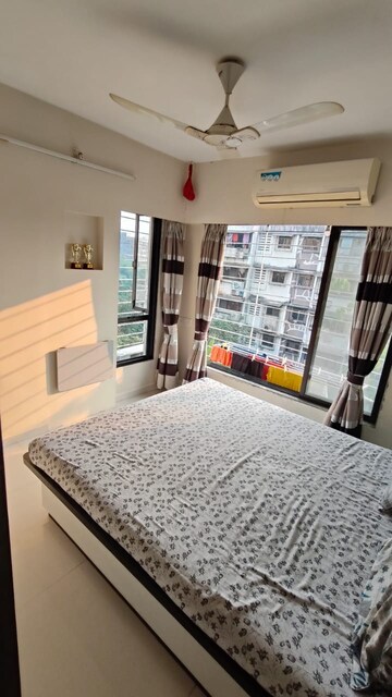Bedroom in 4 BHK Apartment at Shashtri Nagar – for Sale