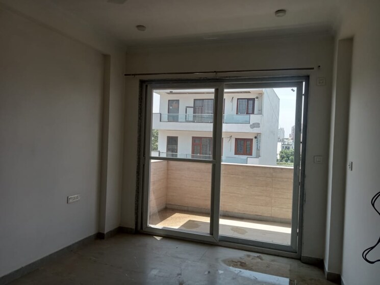 Room, sushant-lok-3 3 Bedroom 2000 Sq.Ft. Builder Floor In Sector 57 Gurgaon 8133305