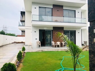 4 BHK Builder Floor For Rent in DLF Alameda Sector 73 Gurgaon  8133366