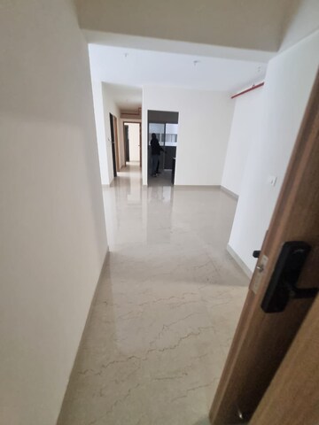 Room in 3 BHK Apartment at Akshar Altorios, Hadapsar – for Sale