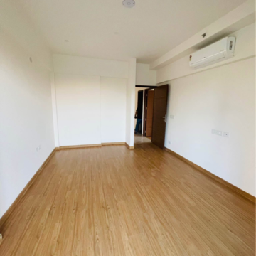 Room in 3 BHK Apartment at Godrej Meridien, Mohammad Heri Village – for Rent